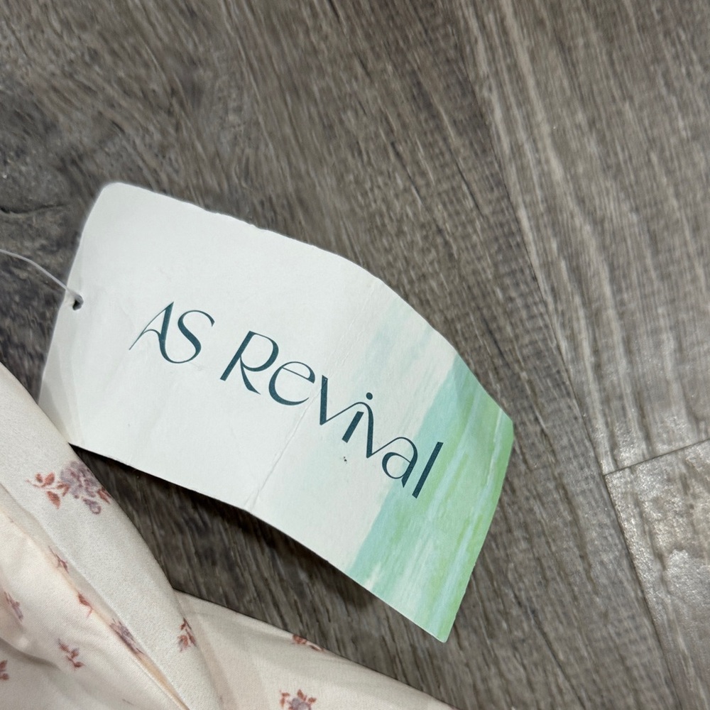 Altard State AS Revival Floral Cream Women's Shorts - Picture 2 of 4